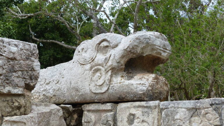 chichenitza105